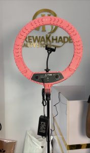 18 inches Ringlight with battery space (rechargeable)