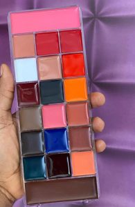 Blossom Posh n Sassy Lip Palette