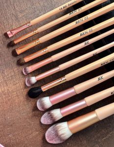 Mk stunning bride eye set brush 10pc