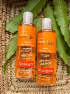 Neutrogena rapid clear 2 in 1 toner