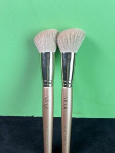 Montoc & Niuqi Brushes