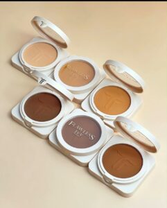 Flawless Ivy Blur Essence Powder
