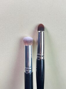 Unbranded Point Concealer Brush