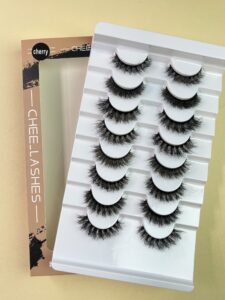 Chee lashes 8 in 1